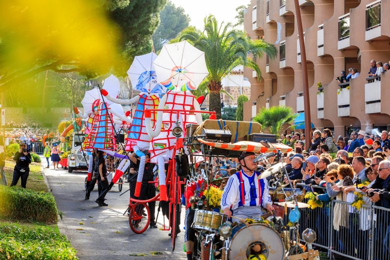Fête du Mimosa_Mandelieu-La Napoule