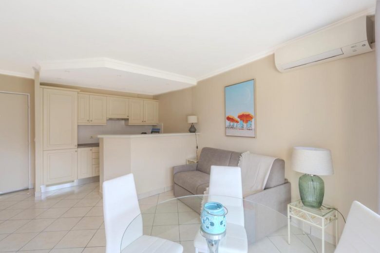 LE JEAN BART BY DAPHNE_Mandelieu-La Napoule