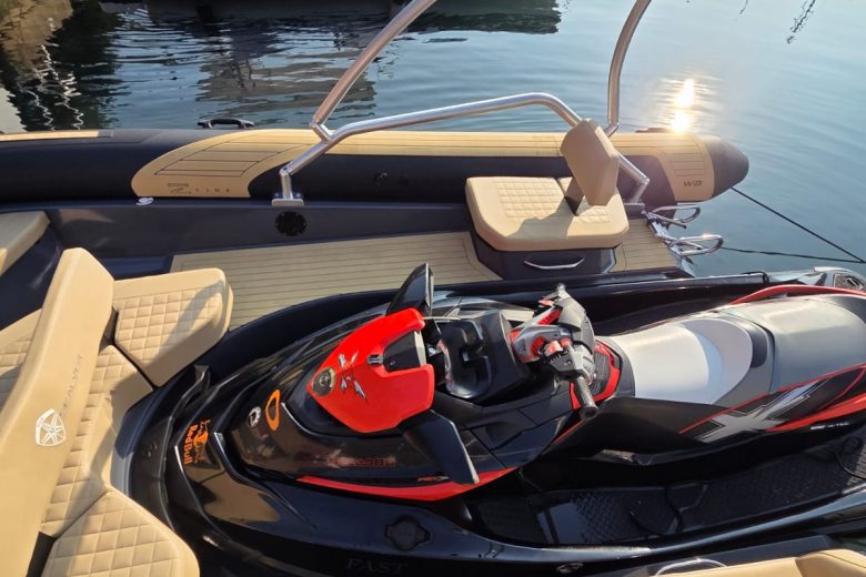 Wave Riders_Mandelieu-La Napoule