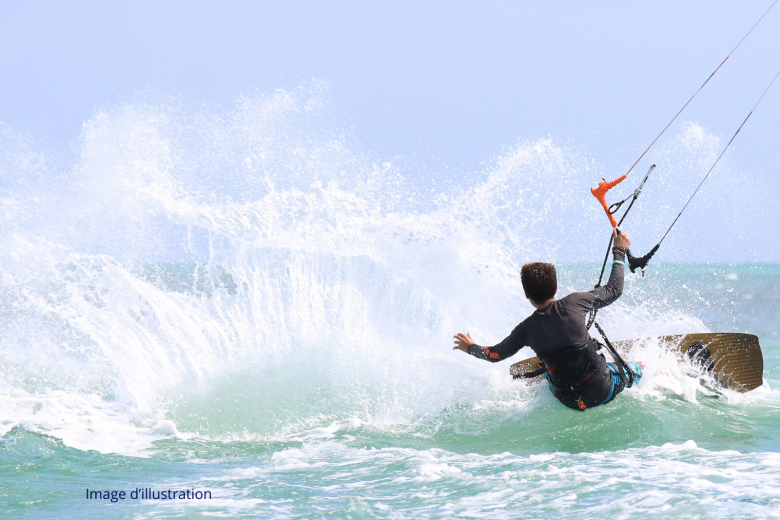 Wake Board / Wake Surf – Mandelieu Watersports_Mandelieu-La Napoule